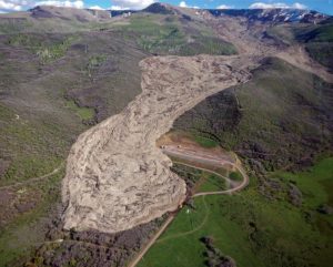 Vibrations make large landslides-GeologyPage