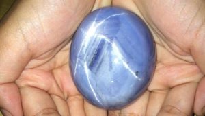 World's largest blue star sapphire-GeologyPage