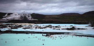For nearly a week, a series of earthquakes have been shaking the area around Grindavik, not far from the steaming waters of the "Blue Lagoon," a popular geothermal spa in southwestern Iceland on the Reykjanes Peninsula