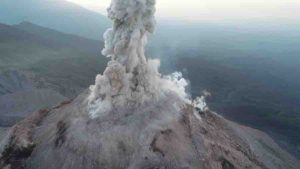 Picture of the Santa Maria volcano in Guatemala. Credit: Zorn et al. 2020, Nature 