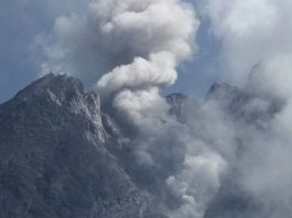 The unstable southern flank of the Merapi volcano during a partial collapse in 2019. Photograph: GFZ Potsdam