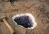 How do the Geodes get Colorful? Amethyst-Geode in the parent rock