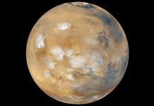 Study: Water could be flowing on Mars now