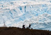 Polar scientists drill 2,000-year-old ice core