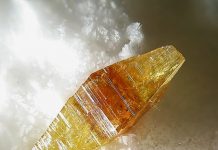 Joaquinite