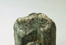 Kornerupine