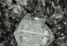Löllingite “Loellingite”