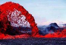 Hottest lava eruption linked to growth of first continents