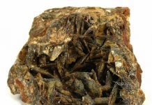Nadorite
