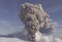 Thousands of intense earthquakes rock Iceland