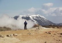Why Iceland formed so differently from the gentle early Earth