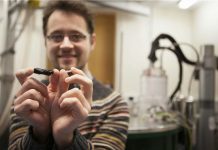 Levitation recreates nature’s dumbbells
