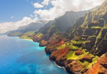 How cracking explains underwater volcanoes and the Hawaiian bend