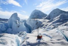 Backward-moving glacier helps scientists explain glacial earthquakes