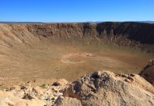340 undiscovered meteorite impact sites on Earth, geologists calculate