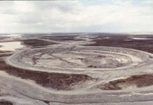 Cracking open diamonds for messages from the deep earth