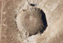 Scientists use lasers to simulate shock effects of meteorite impact on silica