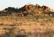 Ancient sub-surface cracks may point to mineral deposits
