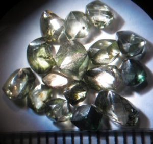 Diamonds used to 'probe-GeologyPage