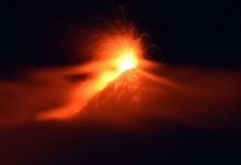 Guatemala warily monitors erupting volcano