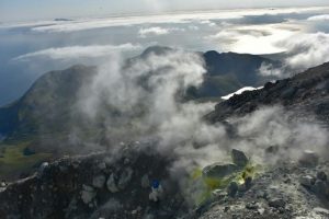 Researcher studies volcanic-GeologyPage