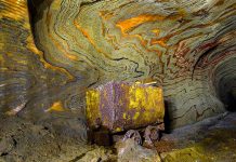 Psychedelic Salt Mine, Russia