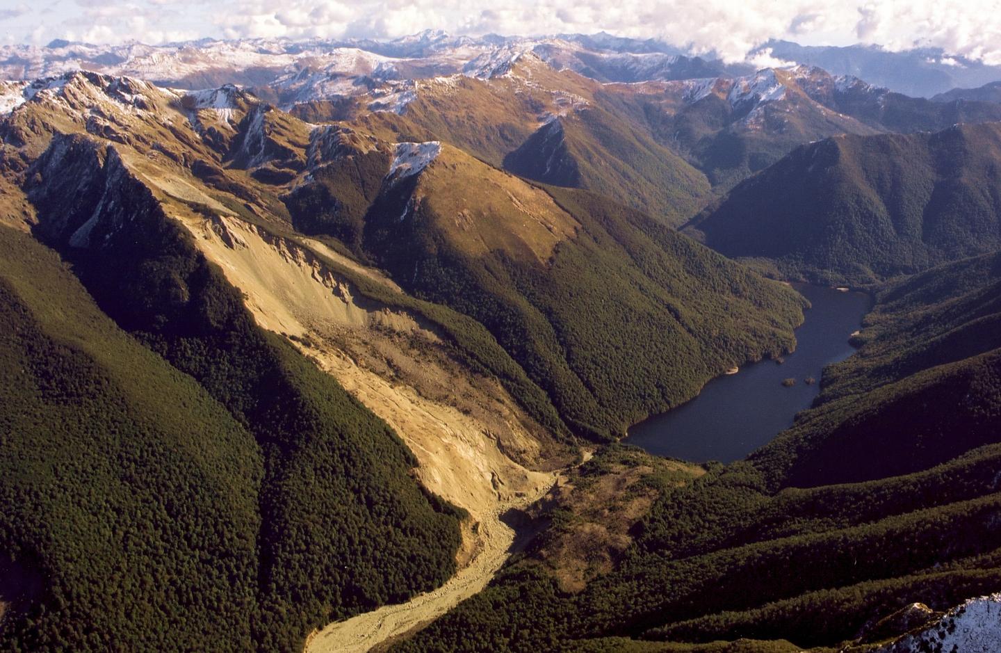 Climate change to have 'little effect' on common landslides | Geology Page