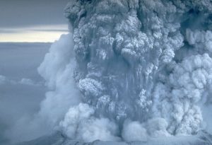 During Mount St. Helens’ eruption on May 18th, 1980 a vigorous plume of ash erupted and remained for more than nine hours, eventually reaching 12 to 15 miles (20–25 kilometers) above sea level. Shown here is a close-up view of the May 18 ash plume. Credit: Wikipedia