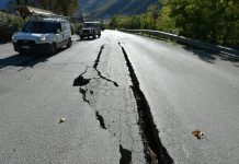 Italy quake made ground move 70cm