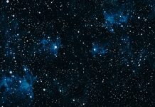 Pure iron grains are rare in the universe