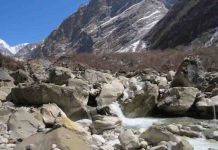 Hard rocks from Himalaya raise flood risk for millions