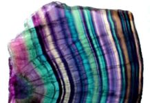 Why does fluorite have different colors? Rainbow Fluorite