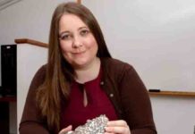 Seismologists use massive earthquakes to unlock secrets of the outer core Jessica Irving sits with two meteorites Princeton seismologist Jessica Irving