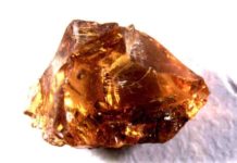 Early amber trade: Sicilian amber in Western Europe predates arrival of Baltic amber by at least 2,000 years Amber