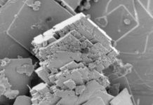 Faster way to make mineral to remove carbon dioxide from atmosphere Natural magnesite crystal (4 microns wide).