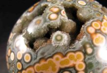 What Is the Difference Between Agate, Jasper and Chalcedony? Ocean Jasper