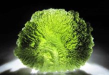 Moldavite : What is Moldavite Gemstones? How Moldavite is Formed? Moldavite