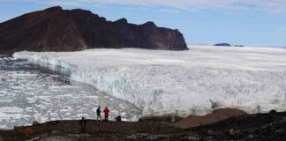 The calving front of Bowdoin Glacier in northwestern Greenland, where icebergs are discharged and ice under the water melts.
