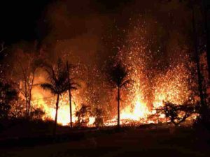 Pressure changes in the summit reservoirs of Kīlauea may help explain the number of earthquakes — or seismicity — in the volcano’s upper East Rift Zone.