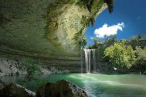 Hamilton Pool, Texas. Flickr: dawilson / Creative Commons