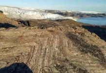Building blocks for life on Earth arrived much later than we thought, billion-year-old rocks show The rocks the team analysed are the oldest preserved mantle rocks. They allow us to see into the early history of the Earth as if through a window. Credit: UNSW