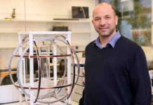 The magnetic history of ice Next to Prof. Oded Aharonson is the tri-axial Helmholtz Coil used to generate the magnetic field during the growing of the ice samples