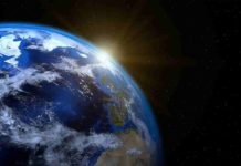 Drops of seawater contain traces of an ancient world Earth