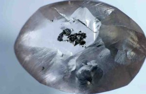 A rough diamond from Kankan, Guinea, that was analyzed in a new study led by a PhD student at the U of A. The imperfections inside the diamond are small inclusions of a mineral called ferropericlase, which is from the lower mantle. Credit: Anetta Banas