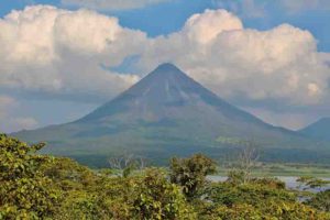 Arenal, a major tourist attraction in Costa Rica, is one of the most active volcanos in Central America. Credit: Ernesto Tejedor