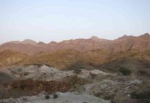 A closer look at the creation of a metamorphic sole This study site was used by researchers to examine a portion of the Oman–United Arab Emirates ophiolite’s metamorphic sole. Credit: Tyler Ambrose