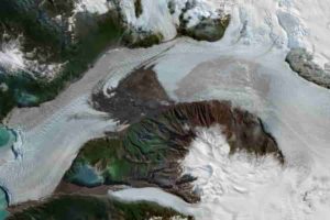 Using satellite imagery (shown above) to study the effects of a 2019 landslide on the Amalia Glacier in Patagonia, a University of Minnesota-led research team found the landslide helped stabilize the glacier and caused it to grow by about 1,000 meters over the last three years. Photo credit: Max Van Wyk de Vries