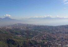 New model finds complex earthquake patterns of the Phlegraean Fields near Naples View of Naples from the Hermitage of Camaldoli with Mt. Vesuvius, Gulf of Naples, Sorrento Peninsula and the Eastern edge of Campi Flegrei. Taken while setting up measuring stations. Credit: Simone Ceska, GFZ