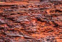 Australia’s red soil may be hiding a massive clean energy source Green hydrogen can be generated using Western Australia's vast iron-ore deposits. Credit: Edith Cowan University